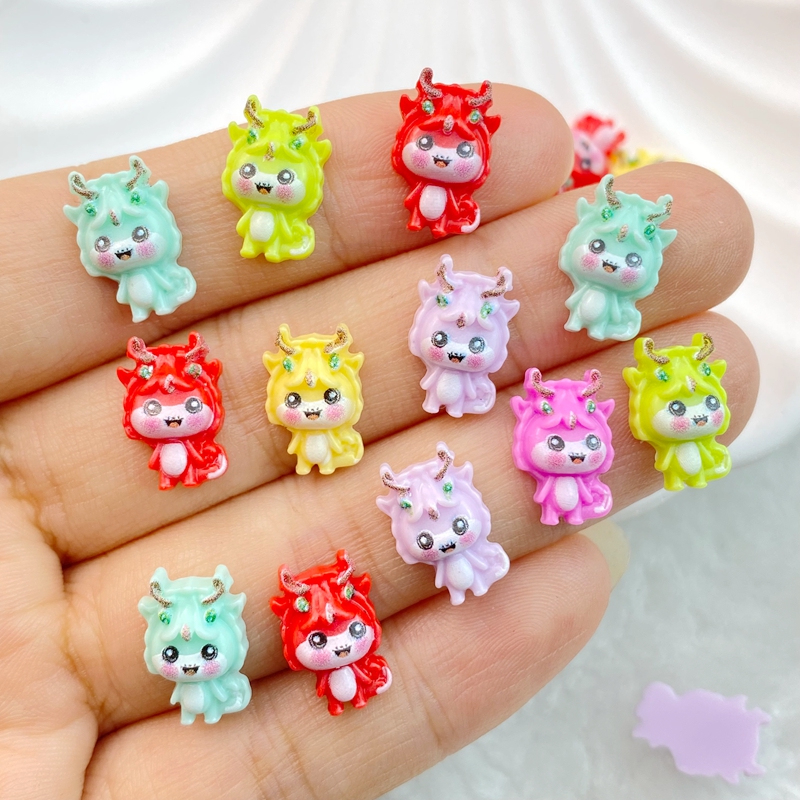 小さな恐竜のデザインの樹脂チャーム,50個,芸術的なネイル, - Art Craft Dinosaurs のレビューと価格