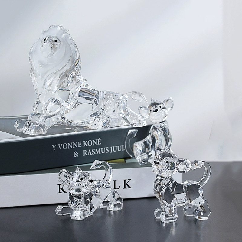 小さなライオンの彫刻オーナメント、透明アクリル工芸品、ライオ - Art Craft Lion のレビューと価格